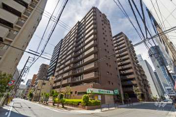 グランドメゾン江戸堀の外観（南東側から）