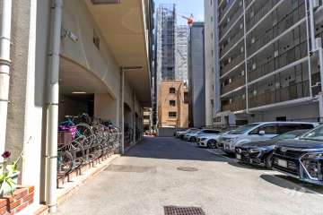 敷地内駐車場（屋外平面式）