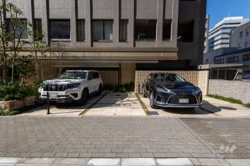 敷地内駐車場（屋外平面式）