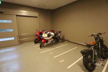 バイク置場