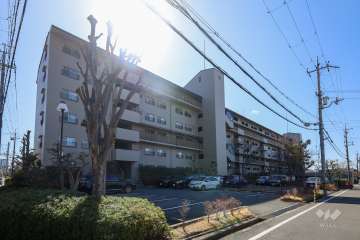 ニューセンバハイツの外観（北東側から）