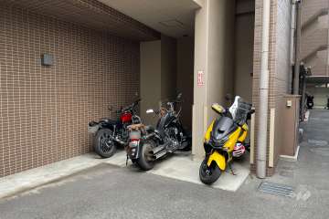 バイク置場