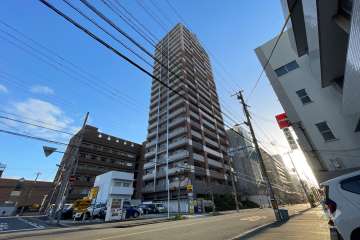 シティタワー北堀江の外観（南西側から）