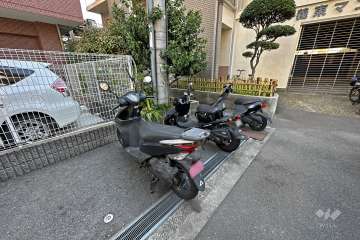バイク置場