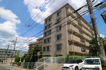 ＯＴＣセントラルハイツの外観（南西側から）