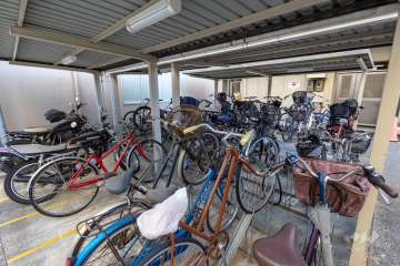 駐輪場（屋根あり）
