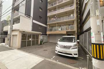 敷地内駐車場（屋外平面式）