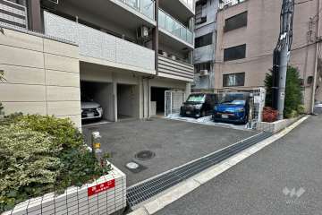 敷地内駐車場（屋内平面式・屋外機械式）