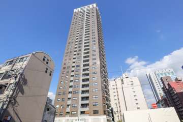 パークタワー大阪中之島フロントの外観（南西側から）