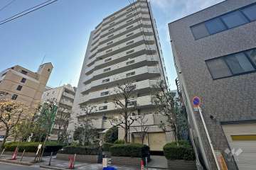 ハイネスあみだ池公園の外観（東側から）