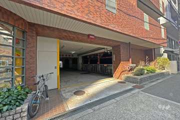 駐車場の出入口