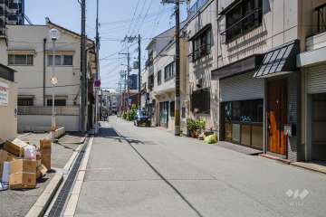 敷地北西側の前面道路　