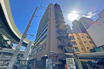 プライムハイツ阿波座の外観（北西側から）