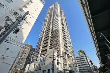 ブランズタワー南堀江の外観（南東側から）
