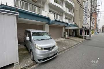 敷地内駐車場（屋外平面式）