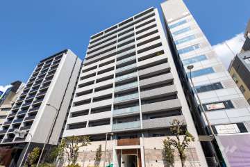 プレミスト新町の外観（南東側から）