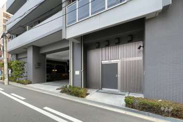 駐車場の出入り口