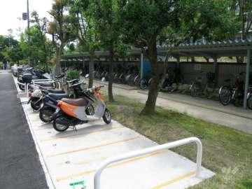 駐輪場
