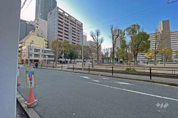 敷地南側は『日吉公園』です。