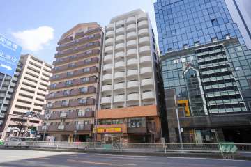 ライオンズマンション江戸堀の外観（北西側から）