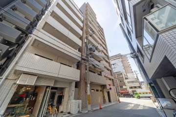 リーガル京町堀の外観（北東側から）