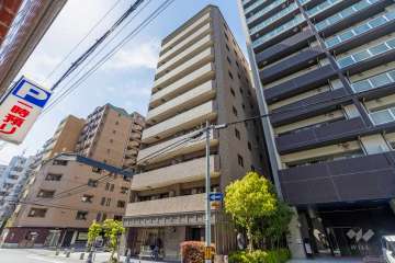 リーガル江戸堀の外観（東側から）