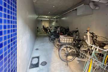 駐輪場　