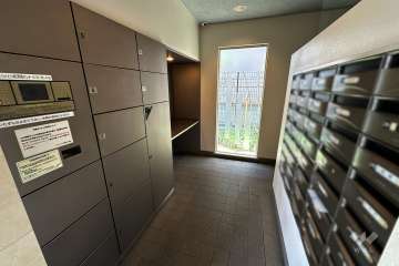 宅配ボックスと共用ポスト