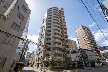 レジオン阿波座の外観（北東側から）