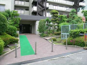 エントランスアプローチ