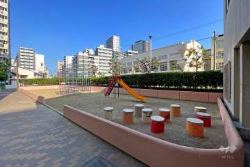 敷地内の公園