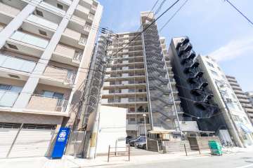大阪トヨタハイツ靭の外観（北西側から）
