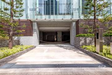 駐車場の出入口