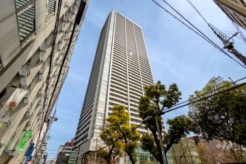 大阪ひびきの街ザサンクタスタワーの外観（南西側から）