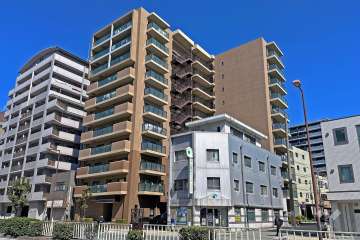 大拓メゾン千代崎みなと通の外観（北側から）