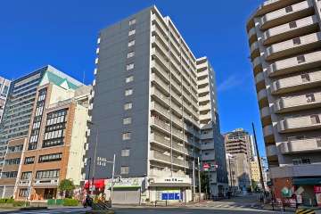土佐堀ビューハイツの外観（北西側から）
