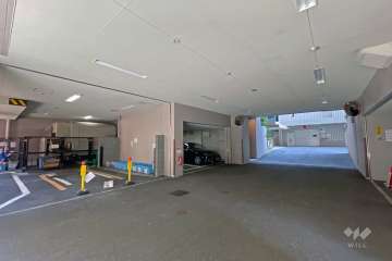 敷地内駐車場（屋内平面式）