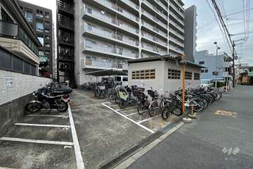 駐輪場、バイク置場