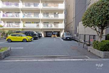 駐車場の出入口