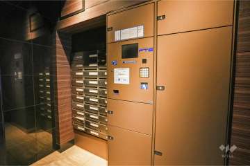 宅配ボックスと共用ポスト