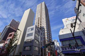 アーバンライフ御堂筋本町タワーの遠景（南側から）