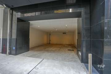 敷地内駐車場（屋内平面式）