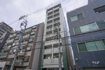 エイペックス東心斎橋1の外観（南東側から）