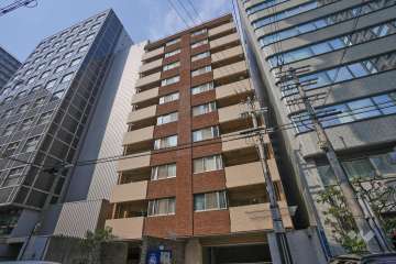 エステムコート心斎橋アルテールの外観（南東側から）