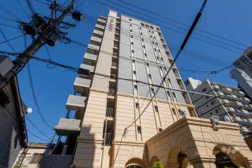 エスリード上町台の外観（北西側から）