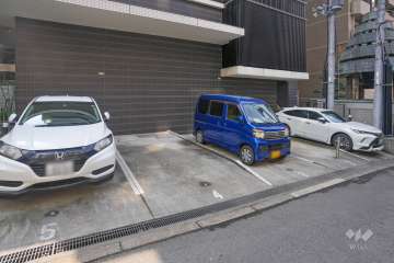 敷地内駐車場（屋外平面式）