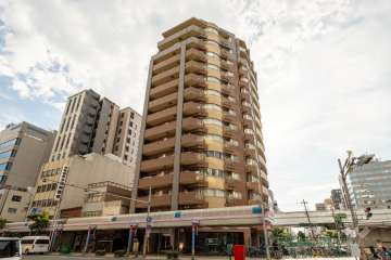 グラン・シティオ心斎橋EASTの外観（北東側から）