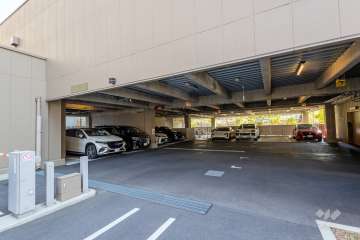 敷地内駐車場（屋内平面式）