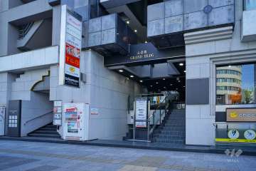 心斎橋グランドビル（グランドメゾン心斎橋）のエントランス