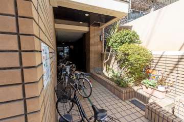 エントランスアプローチ